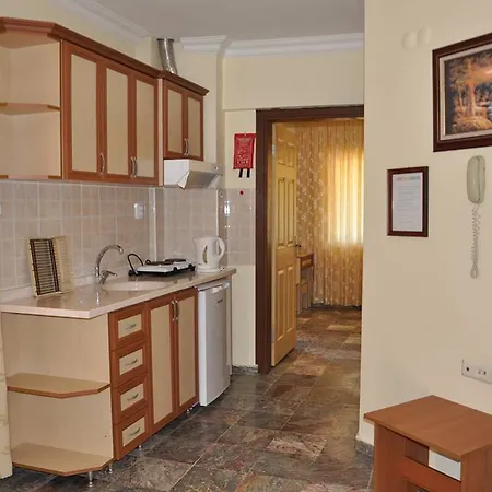 Celik Hotel Icmeler
